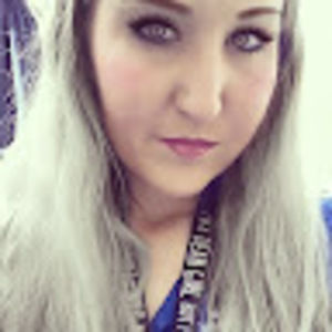 Meet your Posher, Leanna